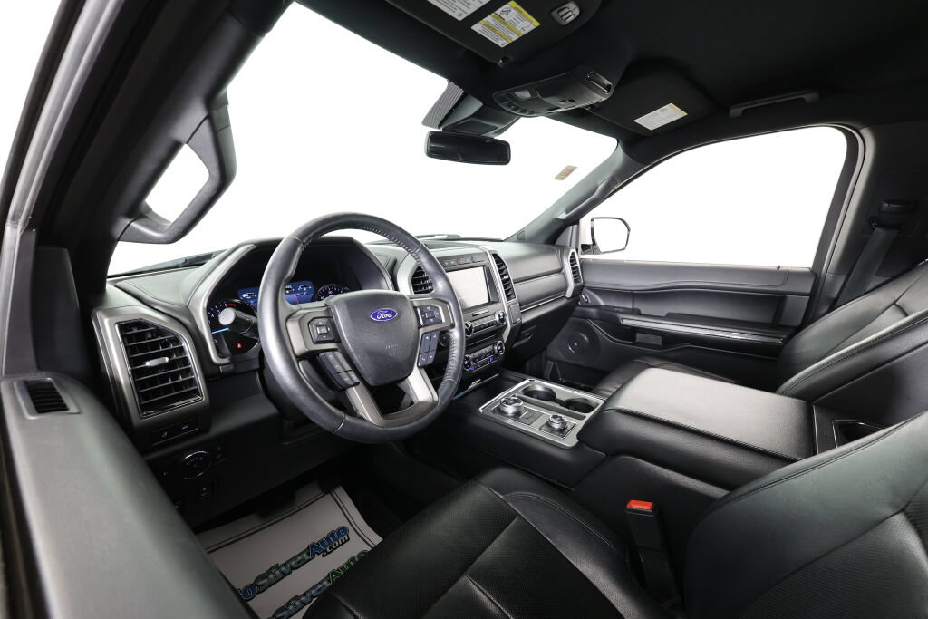 Used 2018 Ford Expedition Max XLT w/ Equipment Group 202A AWD/4WD image 10