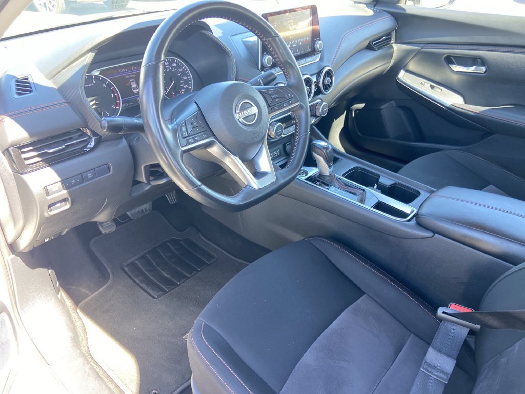 Used 2025 Nissan Sentra SR FWD image 6
