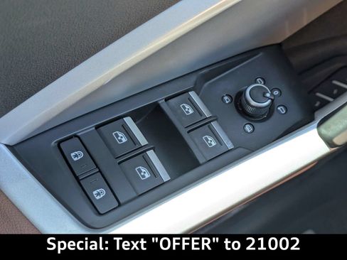 Certified 2024 Audi Q3 2.0T Premium AWD/4WD image 26