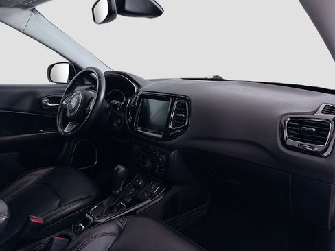 Used 2018 Jeep Compass Limited AWD/4WD image 27