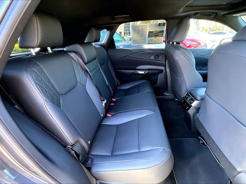 Used 2025 Lexus RX 350 Premium w/ Accessory Package (Z1) image 20