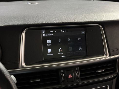 Used 2018 Kia Optima SX image 18