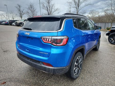 Used 2023 Jeep Compass Limited image 7