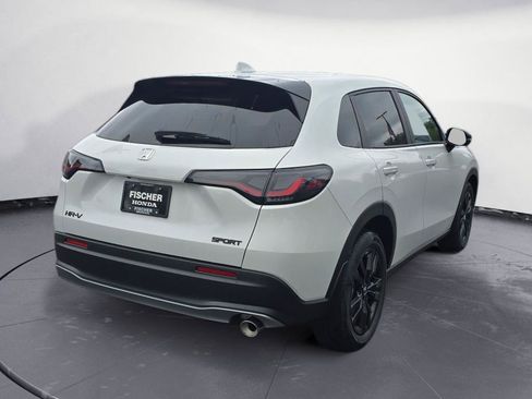 New 2027 Honda HR-V Sport image 3