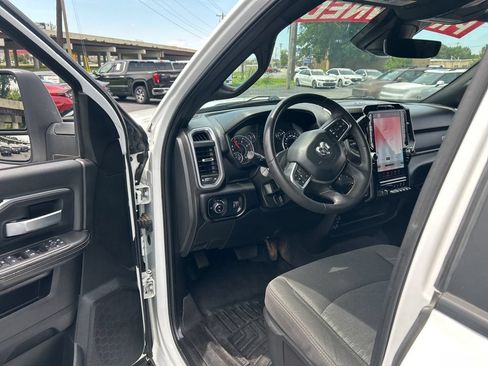 Used 2025 RAM 2500 Big Horn AWD/4WD image 20