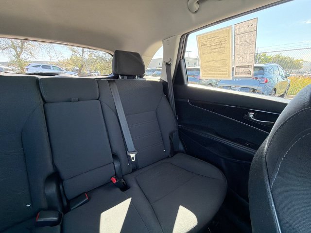 Used 2018 Kia Sorento LX AWD/4WD image 17