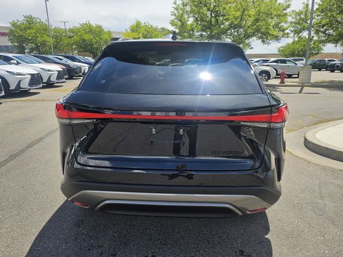 New 2026 Lexus RX 450h AWD image 7