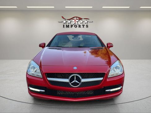 Used 2013 Mercedes-Benz SLK 250 image 8