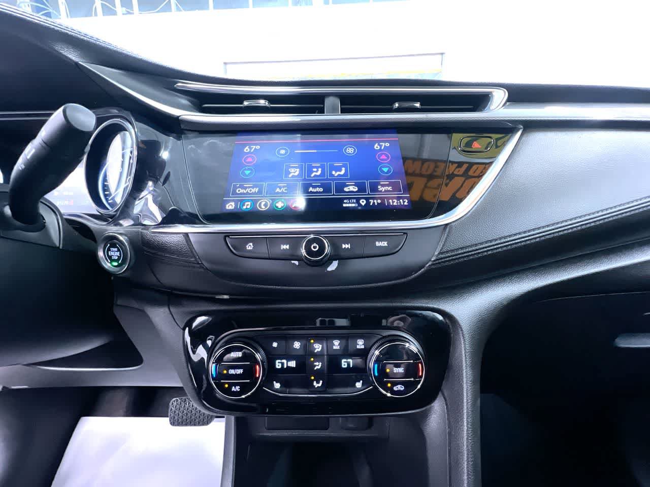 Used 2021 Buick Encore GX Select w/ Sport Touring Package FWD image 28
