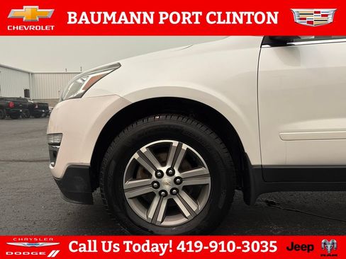 Used 2016 Chevrolet Traverse LT FWD image 28