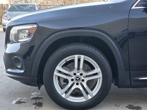 Used 2022 Mercedes-Benz GLB 250 image 5
