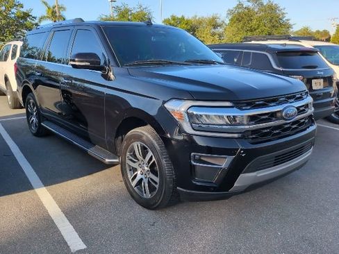 Used 2022 Ford Expedition Max Limited RWD image 1