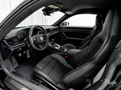 Used 2026 Porsche 911 GT3 RWD image 28