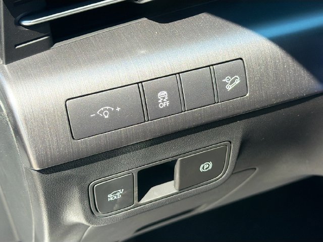 New 2026 Hyundai Kona Limited FWD image 10