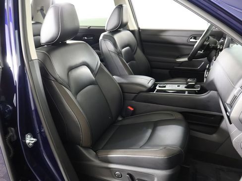 Used 2023 Nissan Pathfinder SL w/ SL Premium Package AWD/4WD image 33