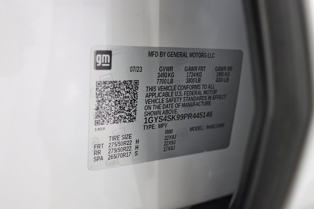 Used 2023 Cadillac Escalade ESV V w/ LPO, ONYX Package AWD/4WD image 48