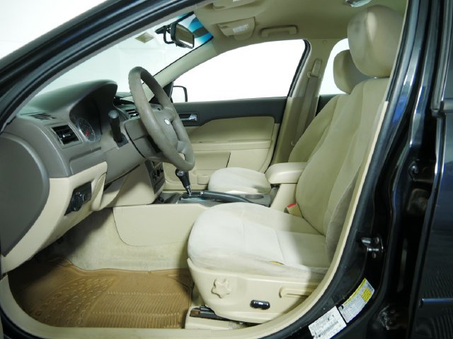 Used 2009 Ford Fusion SE FWD image 20