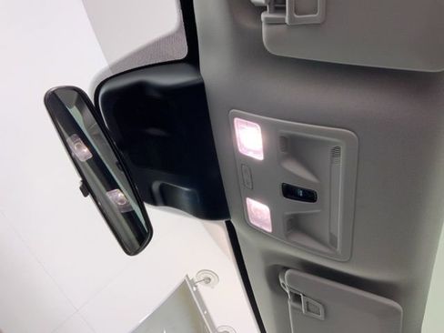 New 2025 Ford Maverick XLT w/ XLT Luxury Package image 21