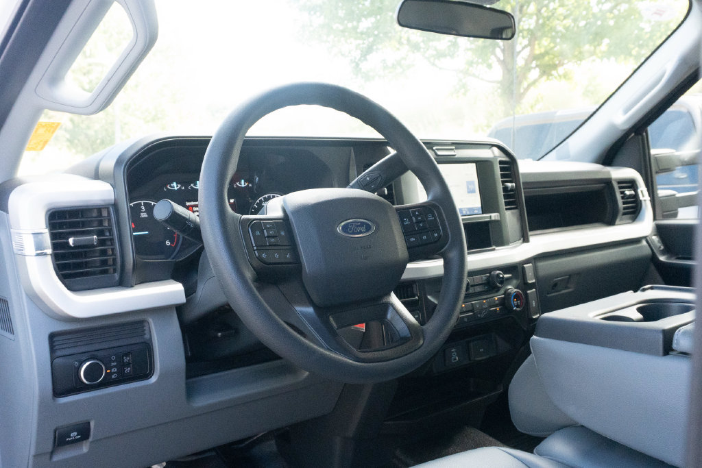 Used 2025 Ford F450 XL w/ Snow Plow Prep Package AWD/4WD image 20