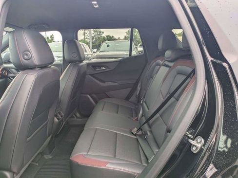 New 2026 Chevrolet Equinox RS w/ Convenience Package III FWD image 15