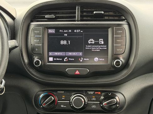 Used 2023 Kia Soul LX w/ Option Group 015 FWD image 22
