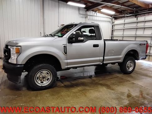 Used 2022 Ford F250 XL w/ Power Equipment Group AWD/4WD image 5