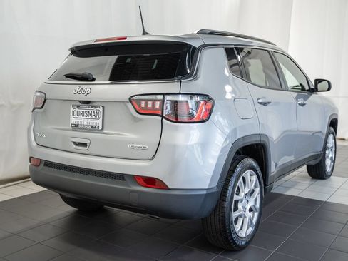 Certified 2023 Jeep Compass Latitude AWD/4WD image 4