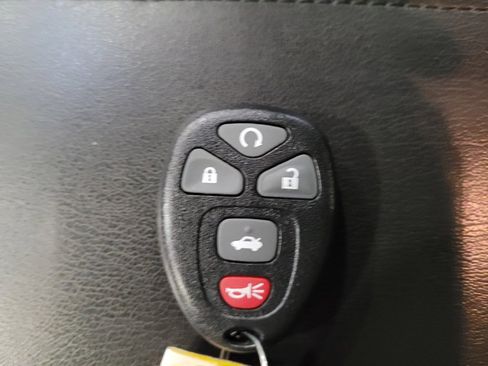 Used 2016 Chevrolet Impala LTZ FWD image 32