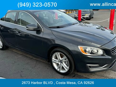 Used 2014 Volvo S60 T5 image 3