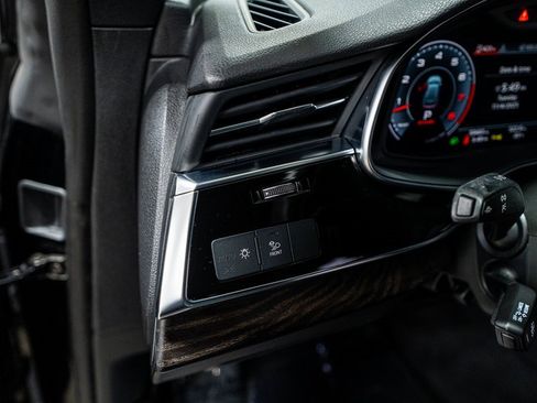 Used 2020 Audi Q8 Premium w/ Black Optic Package image 37