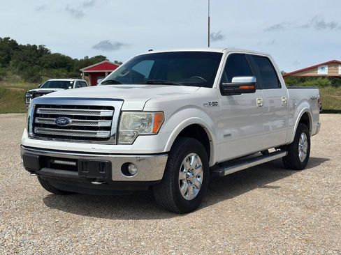 Used 2013 Ford F150 Lariat w/ Lariat Chrome Pkg AWD/4WD image 2