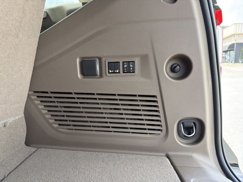 New 2026 GMC Yukon Denali image 24