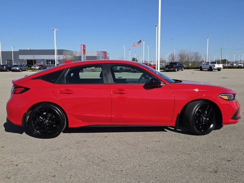 Used 2024 Honda Civic Sport image 18