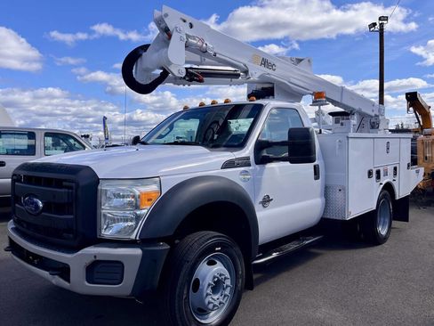 Used 2015 Ford F550 2WD Regular Cab Super Duty w/ Snow Plow Prep Package image 6
