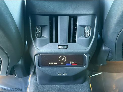 New 2026 BMW X3 xDrive30 w/ Premium Package AWD/4WD image 19