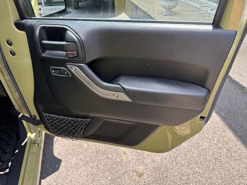 Used 2013 Jeep Wrangler Unlimited Sport image 44