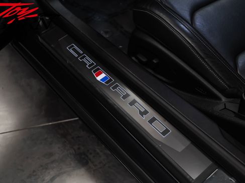 Used 2017 Chevrolet Camaro SS image 23