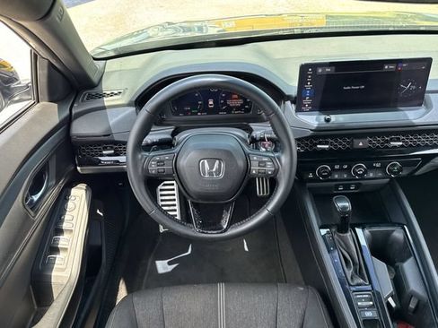 Used 2023 Honda Accord Sport image 14