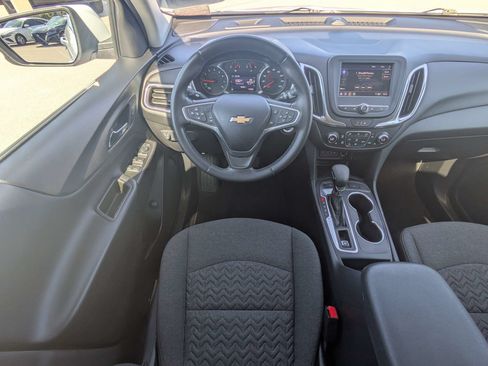 Used 2022 Chevrolet Equinox LT AWD/4WD image 19