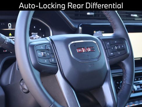 Used 2023 GMC Sierra 1500 AT4 w/ AT4 Premium Package AWD/4WD image 21