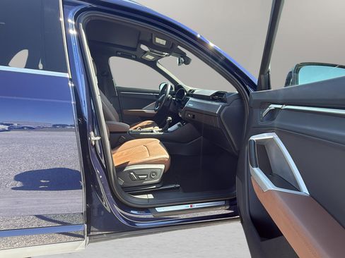 Used 2023 Audi Q3 2.0T Premium image 15