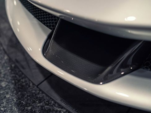 Used 2021 Ferrari SF90 Stradale image 11