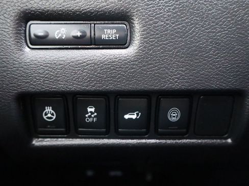 Used 2020 Nissan Murano SL w/ Moonroof Package image 29