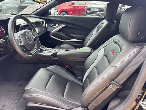 Used 2023 Chevrolet Camaro SS RWD image 12