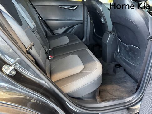 New 2025 Kia Niro LX image 21