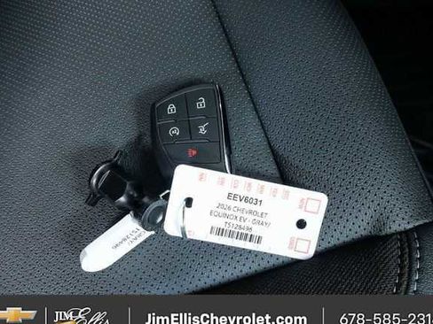 New 2026 Chevrolet Equinox EV RS image 36