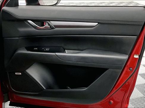 Used 2019 MAZDA CX-5 Touring FWD image 21