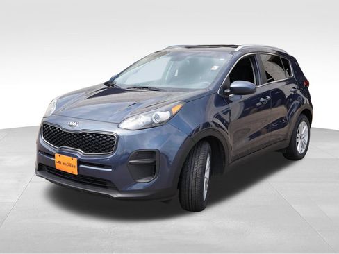 Used 2017 Kia Sportage LX w/ LX Popular Package FWD image 11