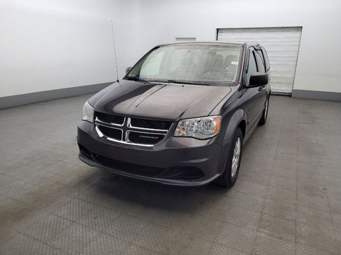 Used 2015 Dodge Grand Caravan American Value Package w/ UConnect Hands-Free Group FWD image 15