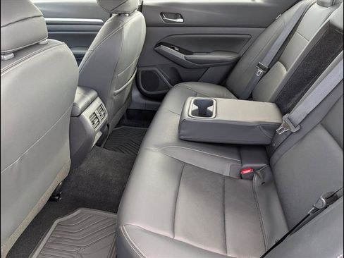 Used 2025 Nissan Altima 2.5 SL image 13